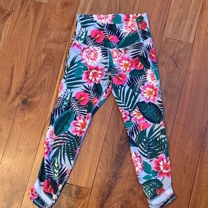 Old Navy 3/4 Length Leggings with Pink and Green Floral Design
